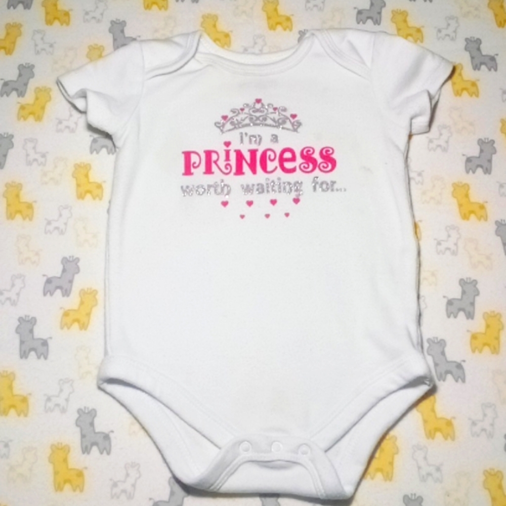 $2 Add-on Messy I'm A Princess Worth Waiting For... Tiara Jumper